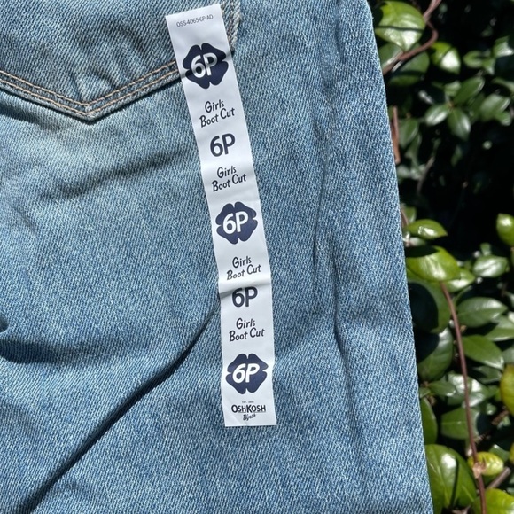 OshKosh BâGosh Girlâs Faded Bootcut Denim Jeans - Picture 7 of 9